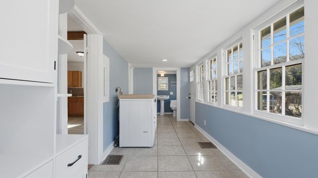 4901 Saint Elmo Avenue, Chattanooga, TN 37409