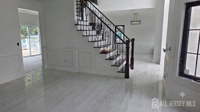 10 Poe Avenue, Franklin Twsp, NJ 08873