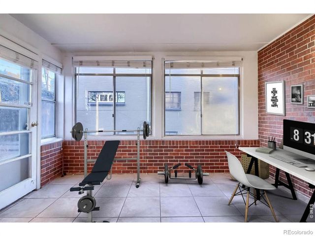 928 S Harrison Street, Denver, CO 80209