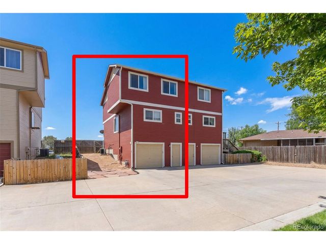 121 8th St, Frederick, CO 80530