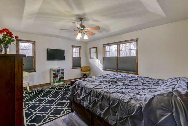 368 Whitfield Lane, Hollister, MO 65672