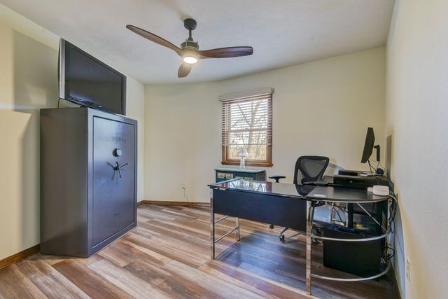 368 Whitfield Lane, Hollister, MO 65672