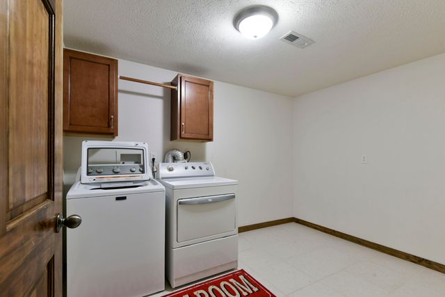 368 Whitfield Lane, Hollister, MO 65672