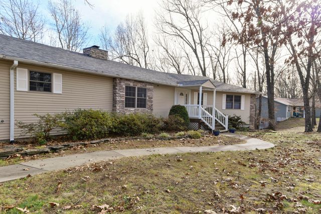 368 Whitfield Lane, Hollister, MO 65672