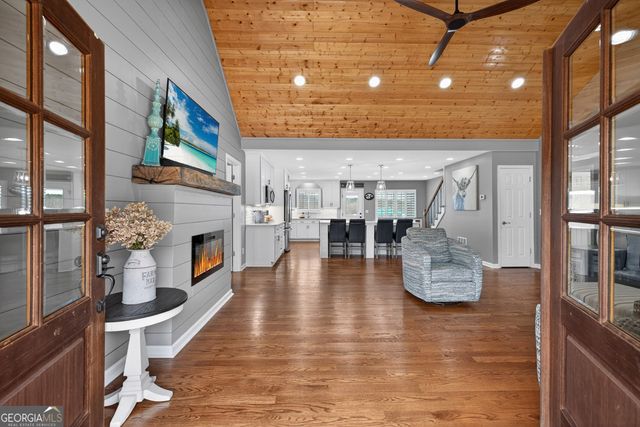 1035 McFarlin Bridge Road, Carnesville, GA 30521