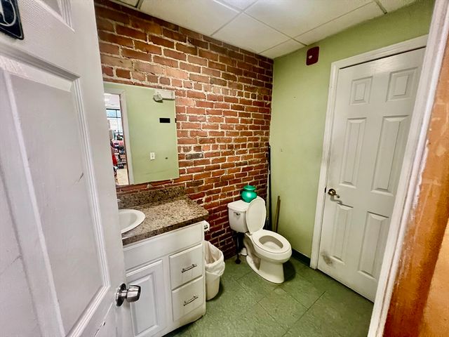 655 Saratoga C, Boston, MA 02128