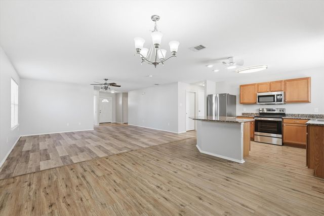 2112 Valley Forge Trail, Fort Worth, TX 76177