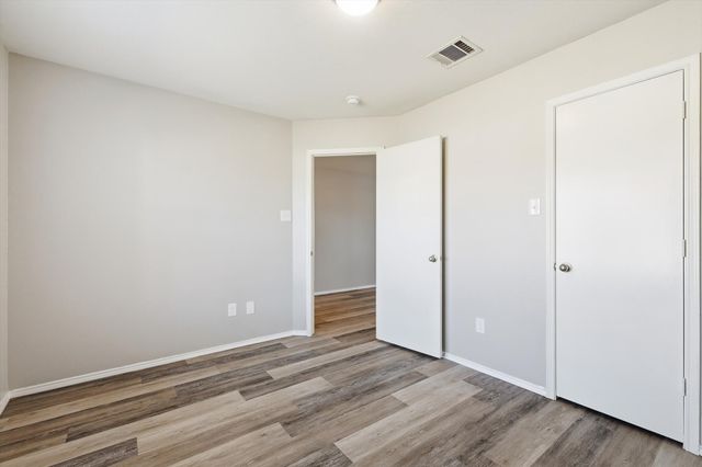 2112 Valley Forge Trail, Fort Worth, TX 76177