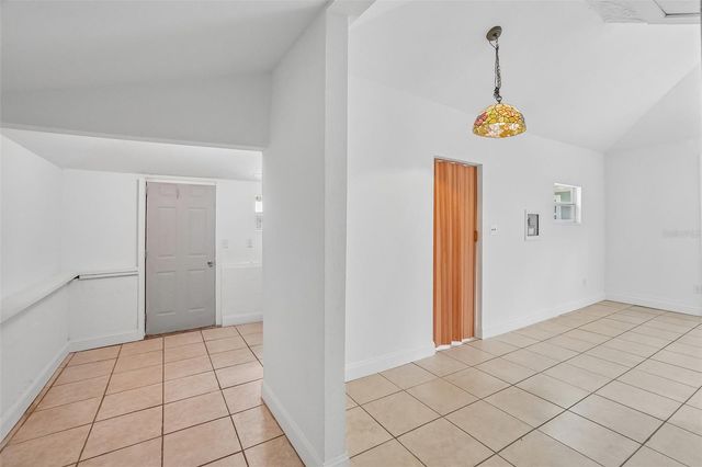 1533 E ELM ROAD, Lakeland, FL 33801