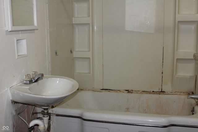 4823 State Road 45, Nashville, IN 47448