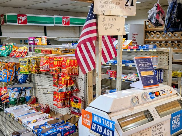 4823 State Road 45, Nashville, IN 47448