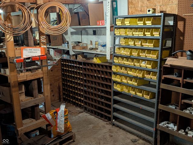 4823 State Road 45, Nashville, IN 47448