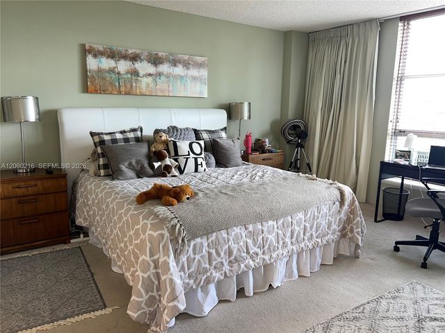 3600 Mystic Pointe Dr 1111, Aventura, FL 33180