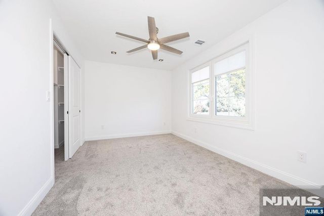 435 Jauncey Avenue, Lyndhurst, NJ 07071