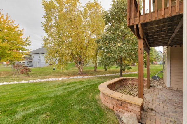 916 NW 20th Lane, Ankeny, IA 50023