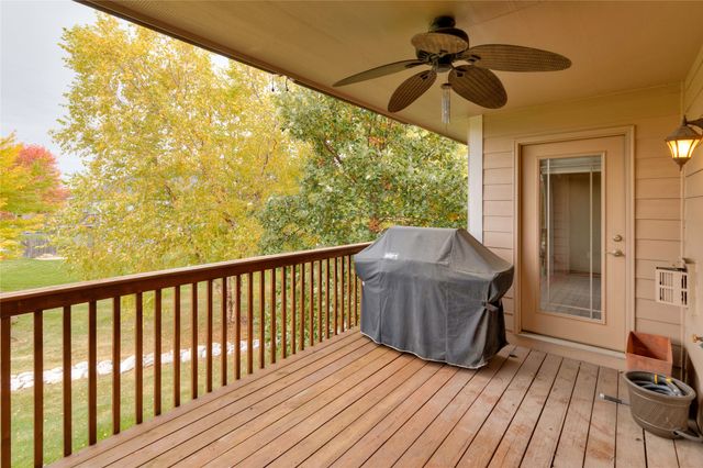 916 NW 20th Lane, Ankeny, IA 50023