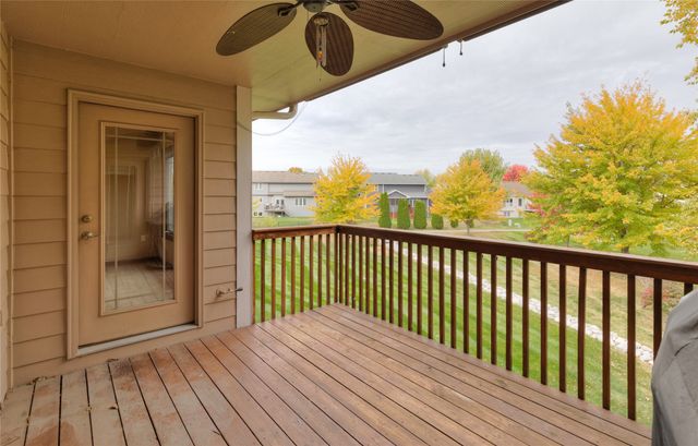 916 NW 20th Lane, Ankeny, IA 50023