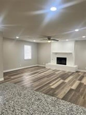 1732 Sheffield Place, Fort Worth, TX 76112