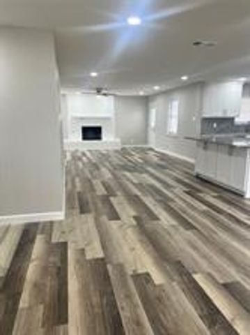 1732 Sheffield Place, Fort Worth, TX 76112