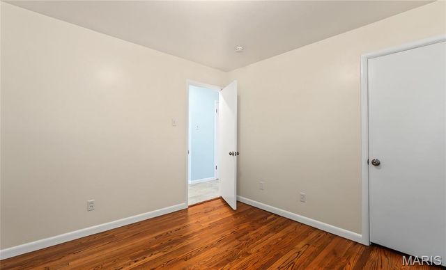 908 Barton Place, St Charles, MO 63301
