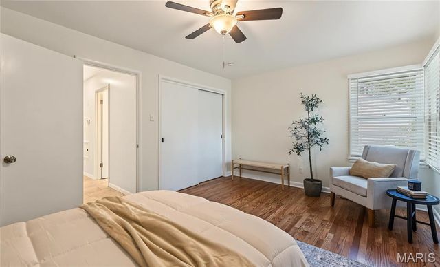 908 Barton Place, St Charles, MO 63301