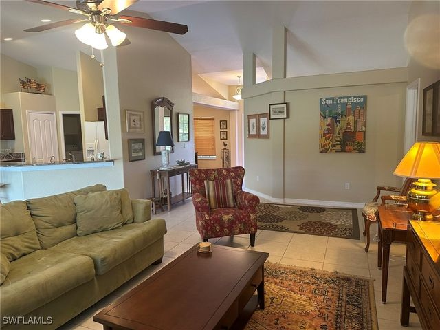 1722 NW 24th PL, Cape Coral, FL 33993