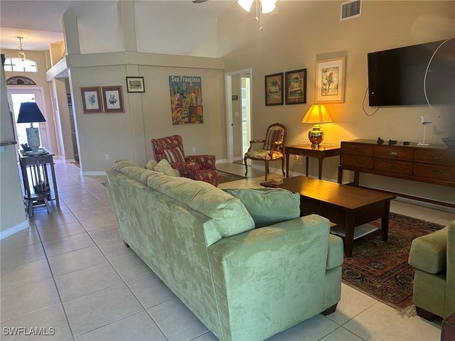 1722 NW 24th PL, Cape Coral, FL 33993