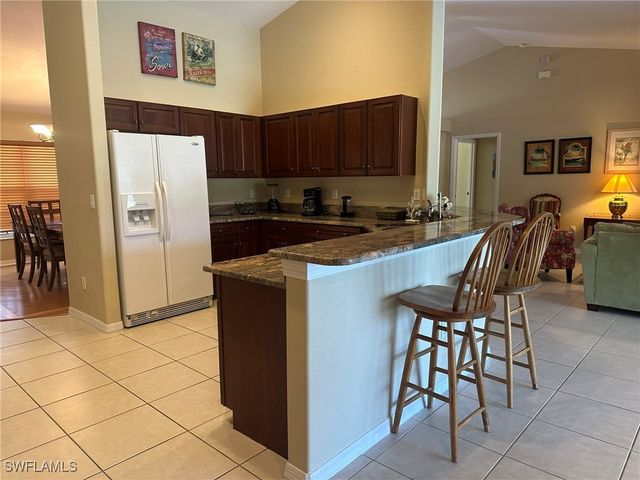 1722 NW 24th PL, Cape Coral, FL 33993