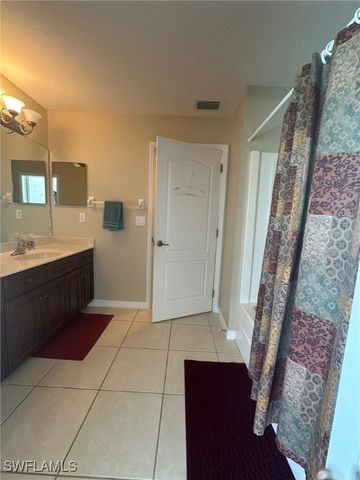 1722 NW 24th PL, Cape Coral, FL 33993