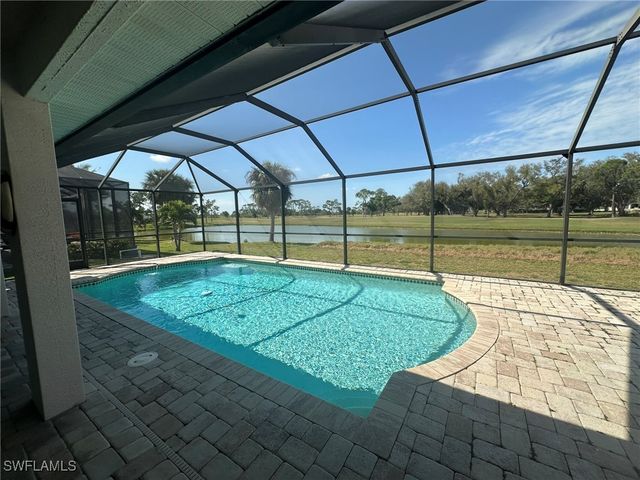 1722 NW 24th PL, Cape Coral, FL 33993
