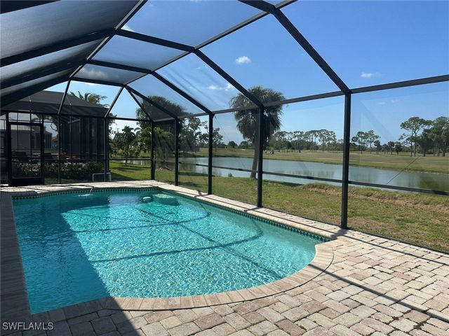 1722 NW 24th PL, Cape Coral, FL 33993
