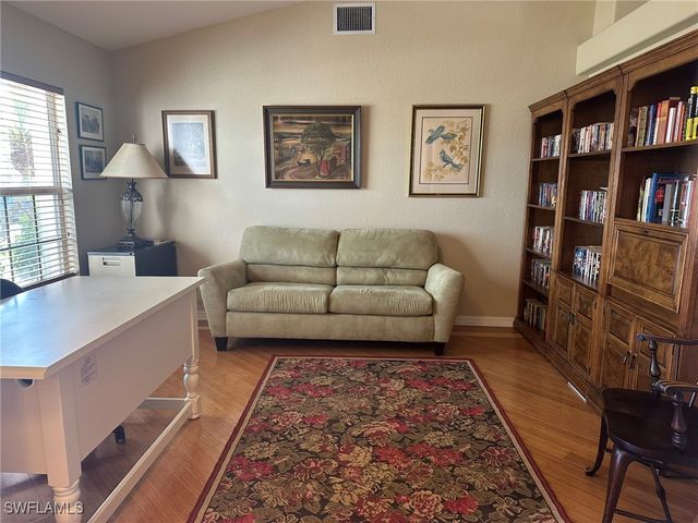 1722 NW 24th PL, Cape Coral, FL 33993