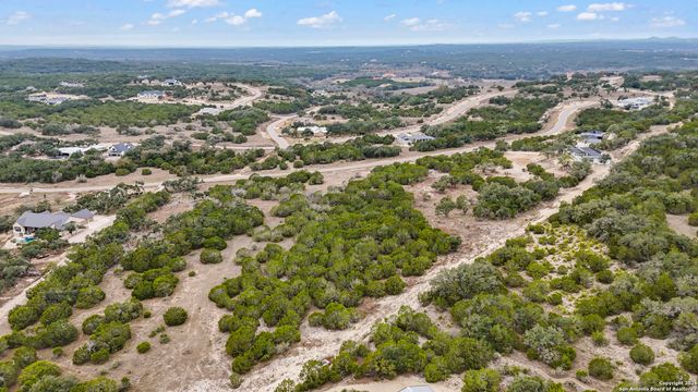 1740 Demi John Bend, Canyon Lake, TX 78133