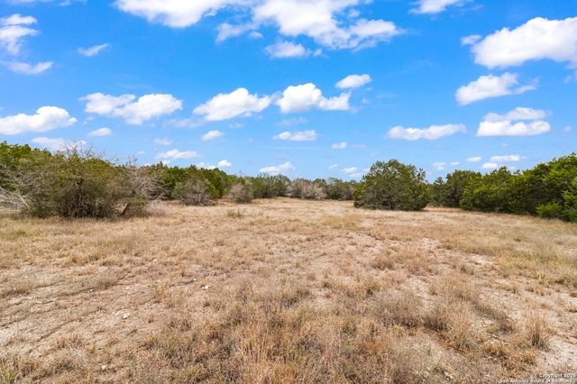 1740 Demi John Bend, Canyon Lake, TX 78133