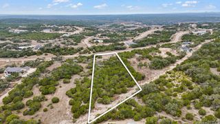 1740 Demi John Bend, Canyon Lake, TX 78133