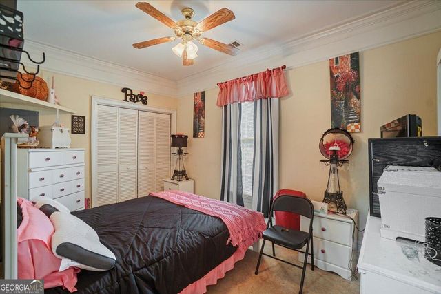 125 Treebrooke Way, Fayetteville, GA 30214