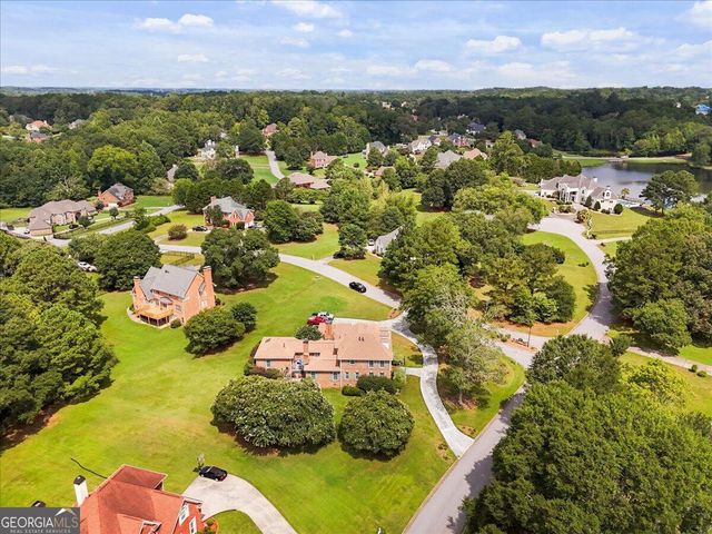 125 Treebrooke Way, Fayetteville, GA 30214