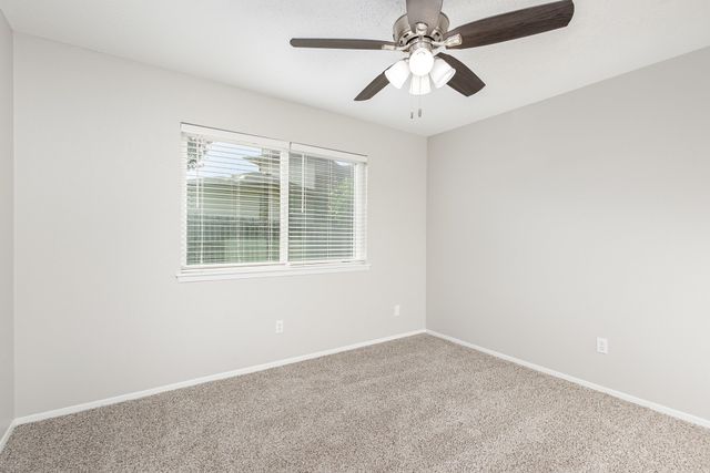 2132 Loma Verde Drive, Bedford, TX 76021