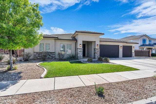 57 W CHESTERFIELD DR, Washington, UT 84780