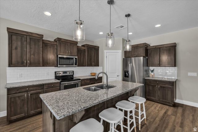 57 W CHESTERFIELD DR, Washington, UT 84780