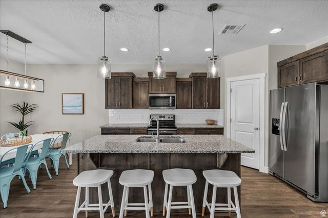 57 W CHESTERFIELD DR, Washington, UT 84780