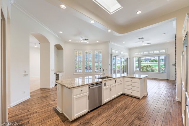 15 Knob Oak Drive, Henderson, NV 89052