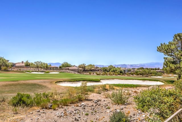 15 Knob Oak Drive, Henderson, NV 89052