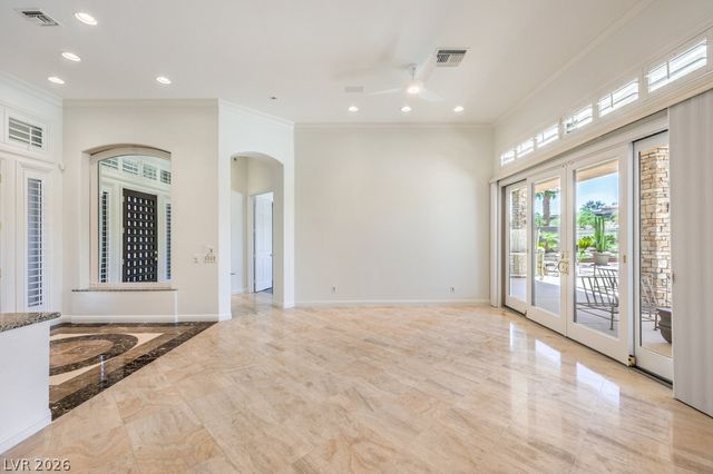 15 Knob Oak Drive, Henderson, NV 89052