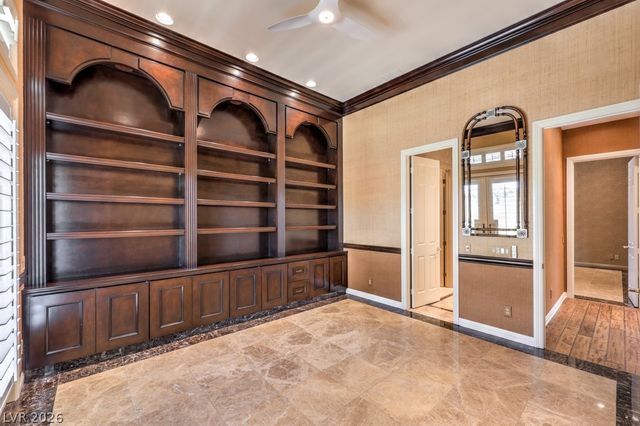 15 Knob Oak Drive, Henderson, NV 89052
