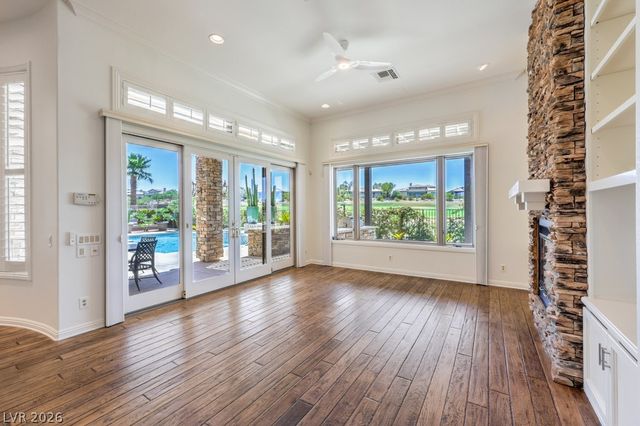 15 Knob Oak Drive, Henderson, NV 89052