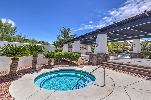 15 Knob Oak Drive, Henderson, NV 89052