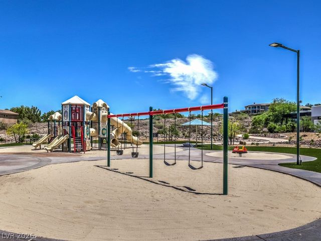 15 Knob Oak Drive, Henderson, NV 89052
