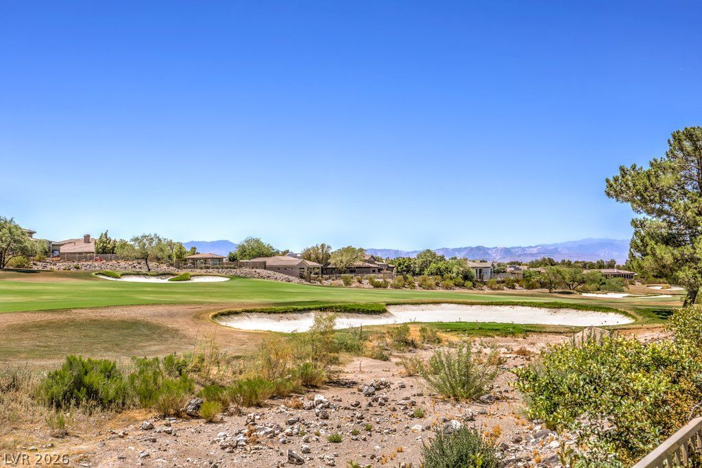15 Knob Oak Drive, Henderson, NV 89052 — photo 2