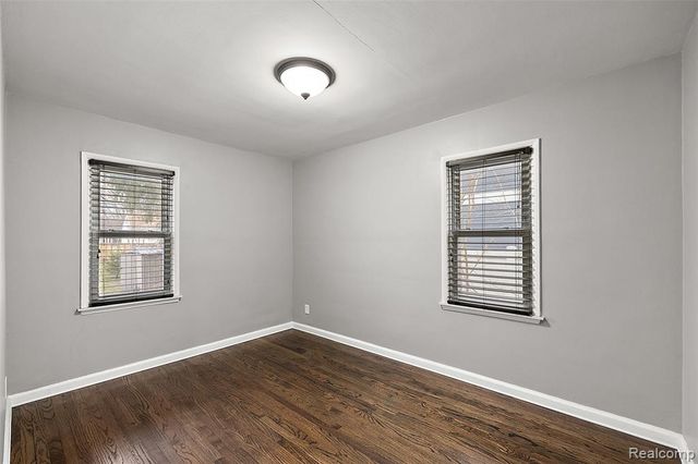 922 Mclean Avenue, Royal Oak, MI 48067